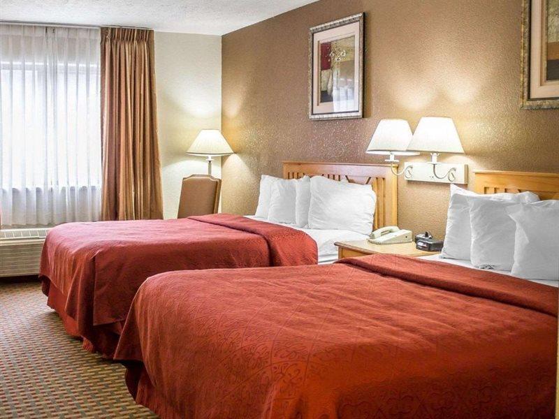 Quality Inn Элирия Экстерьер фото